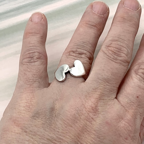💝Super rare RETIRED double heart James Avery ring! Perfect for Valentine’s Day! - Picture 7 of 8